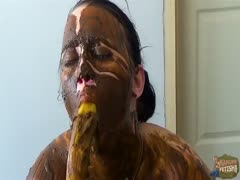 Bettys Chocolate Banana - Scat masturbate